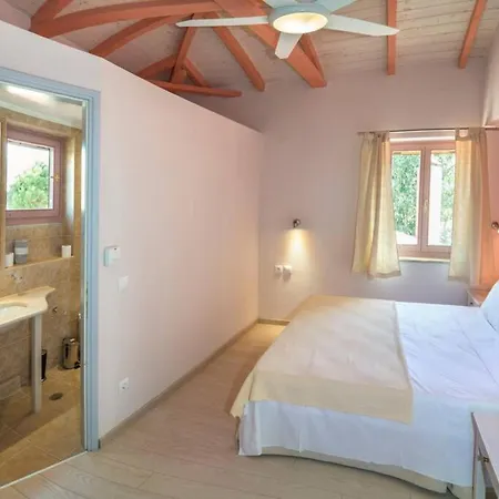 Villa Lakonia In Stoupa